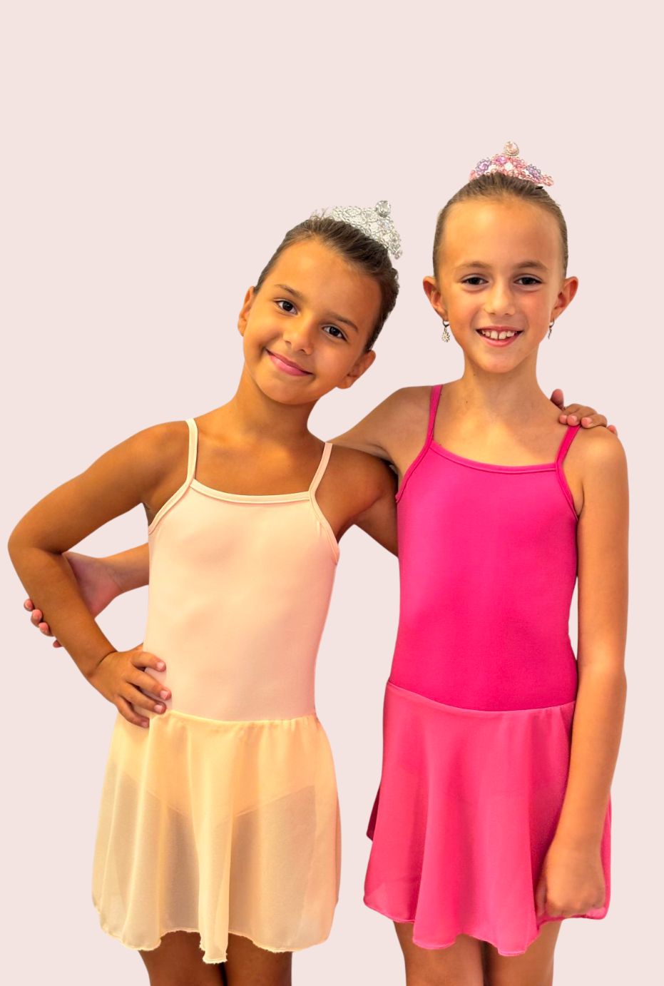 Трикоа со сукњичка