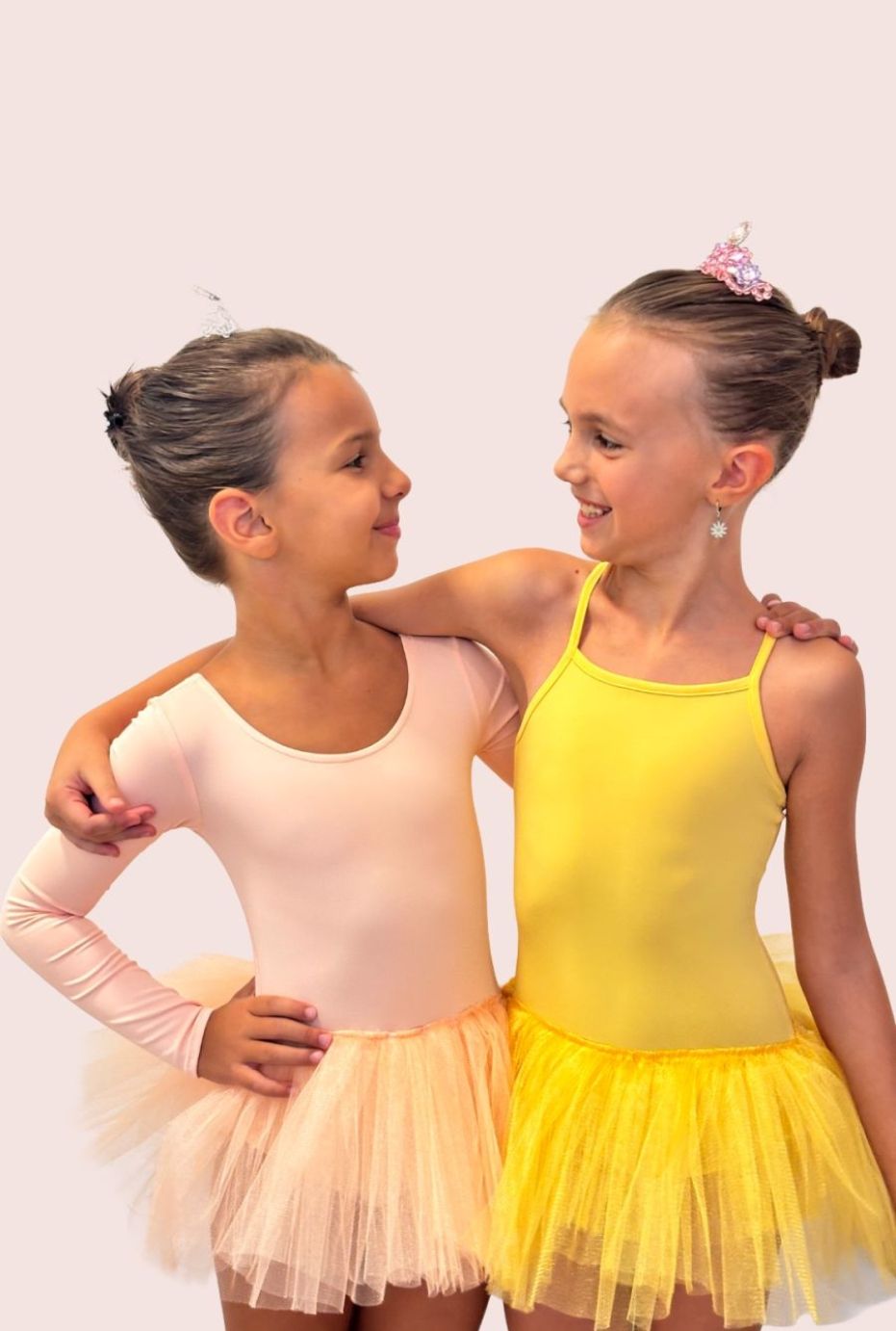 Трико со долги ракави со туту