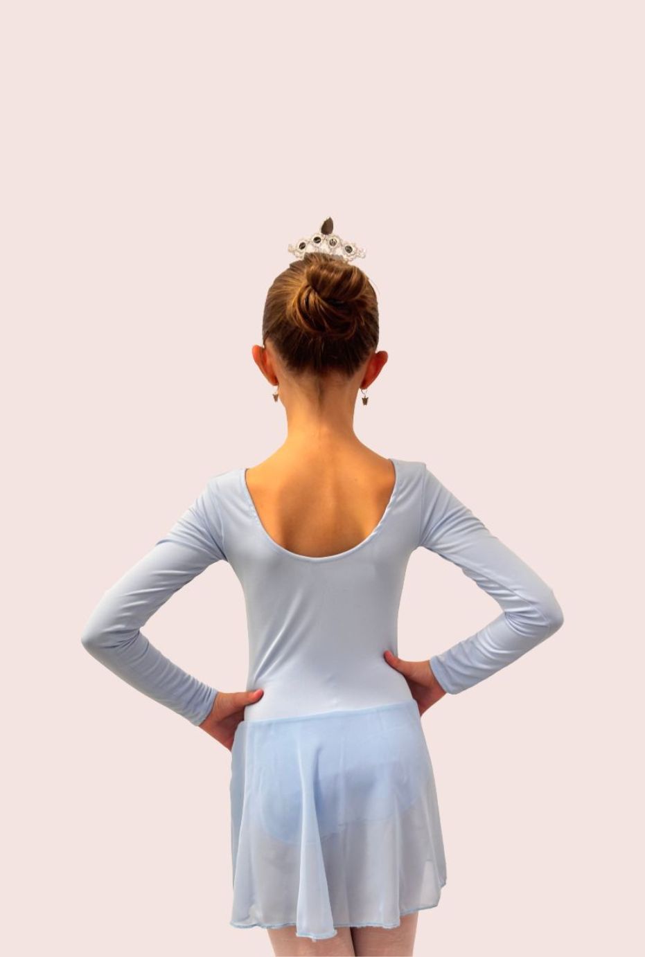 Трико со долги ракави со сукњичка